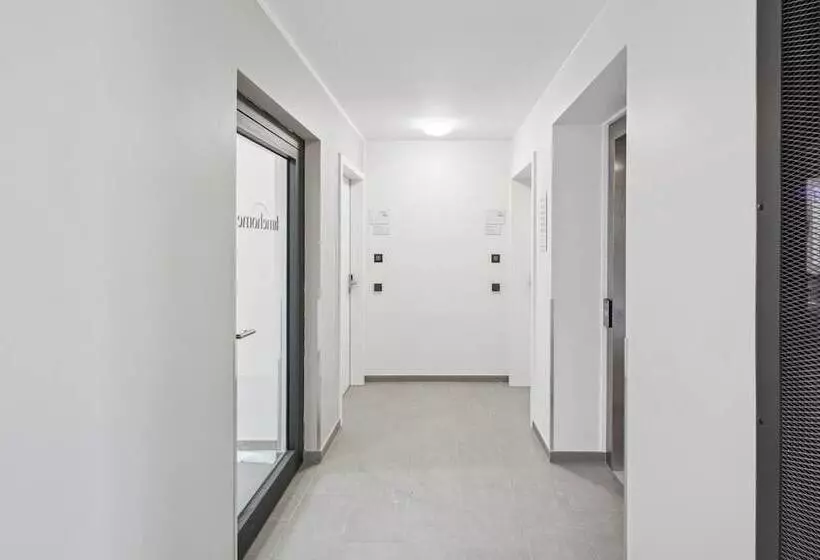 Limehome Memmingen Maximilianstraße