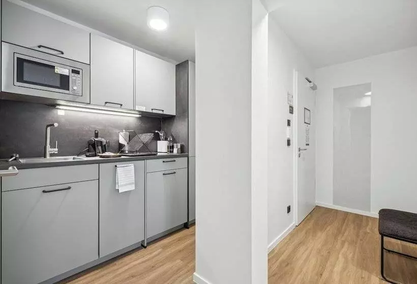 Limehome Memmingen Maximilianstraße