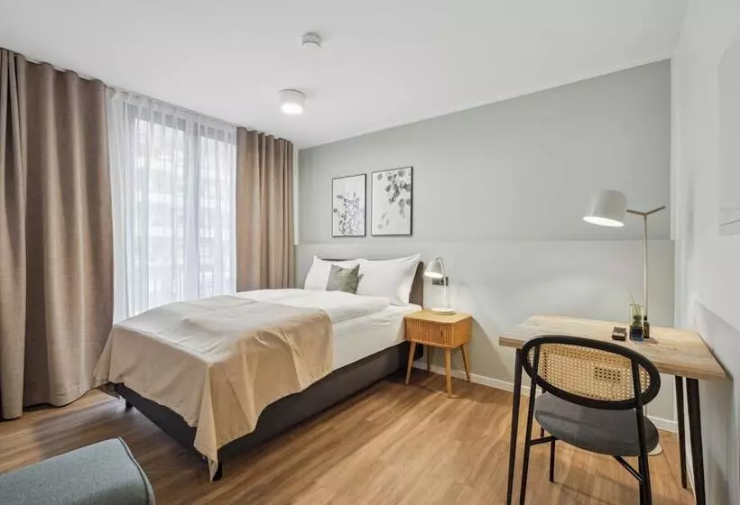 Limehome Memmingen Maximilianstraße