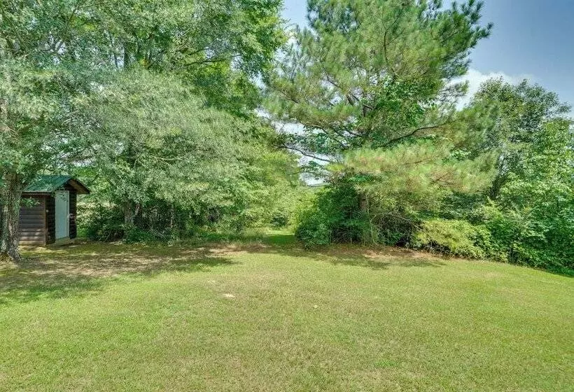 Picturesque Oklahoma Cabin On 80 Acres W/ Views!
