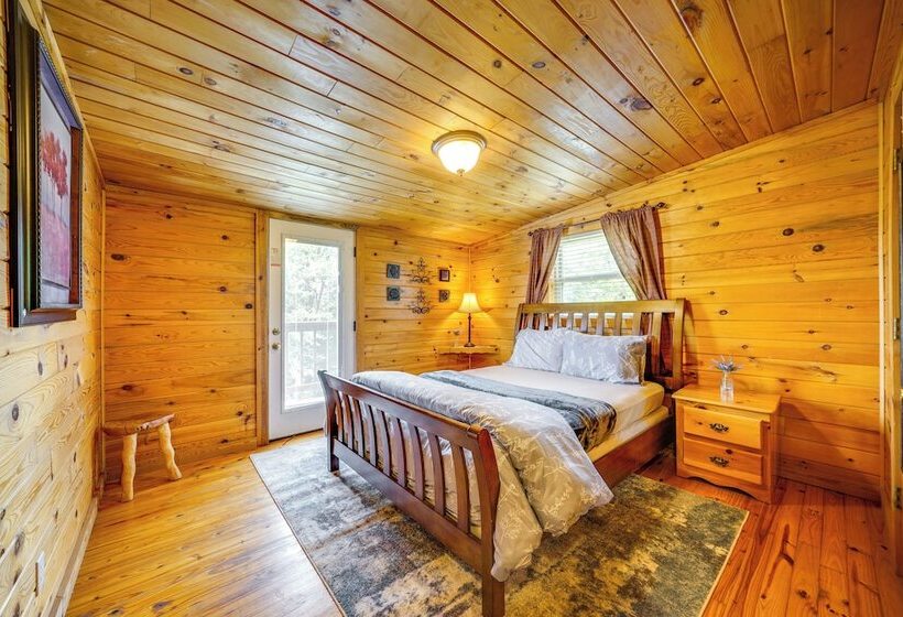 Picturesque Oklahoma Cabin On 80 Acres W/ Views!