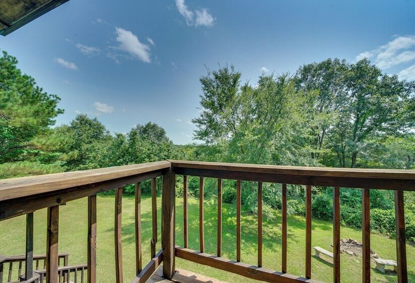 Picturesque Oklahoma Cabin On 80 Acres W/ Views!