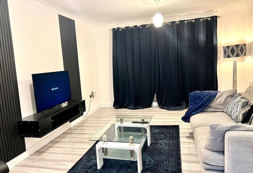 Резиденция Cozy Barking Retreat   2 Bedrooms