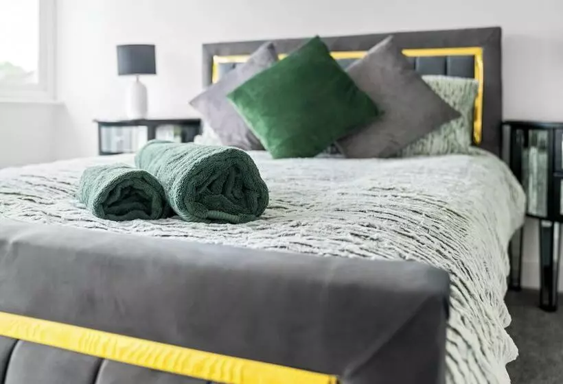 Residenssi The Rock, Solihull Retreat Birmingham Airport