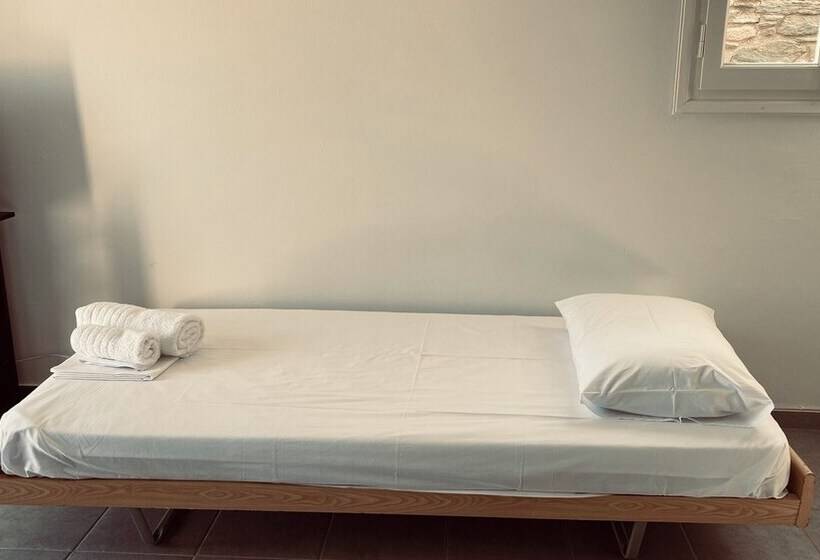 اقامتگاه Tinos Seaside Retreat For 5