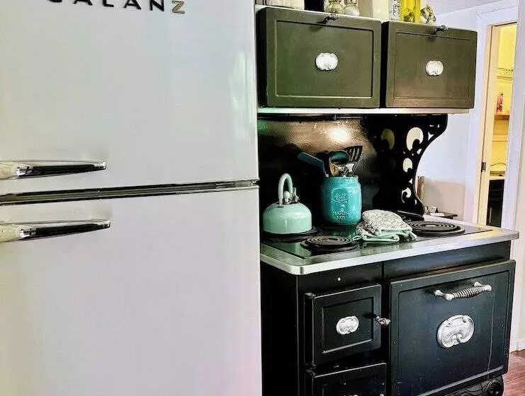 Siltcoos Station Retreats