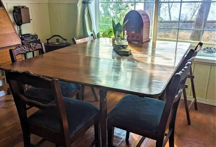 Siltcoos Station Retreats