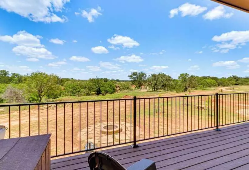 Spacious & Elegant Goldthwaite Escape On 72 Acres!