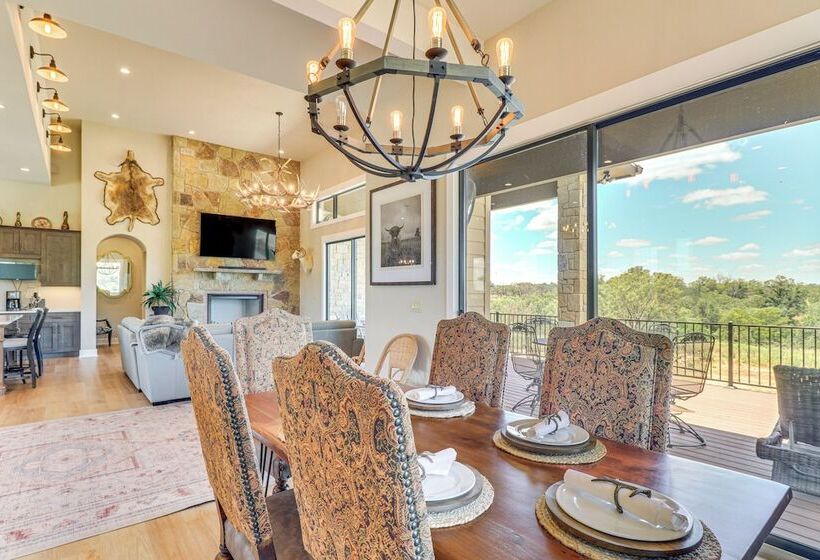 Spacious & Elegant Goldthwaite Escape On 72 Acres!