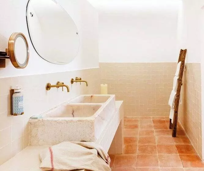 Aamiaismajoitus (B&B) Amada Moura