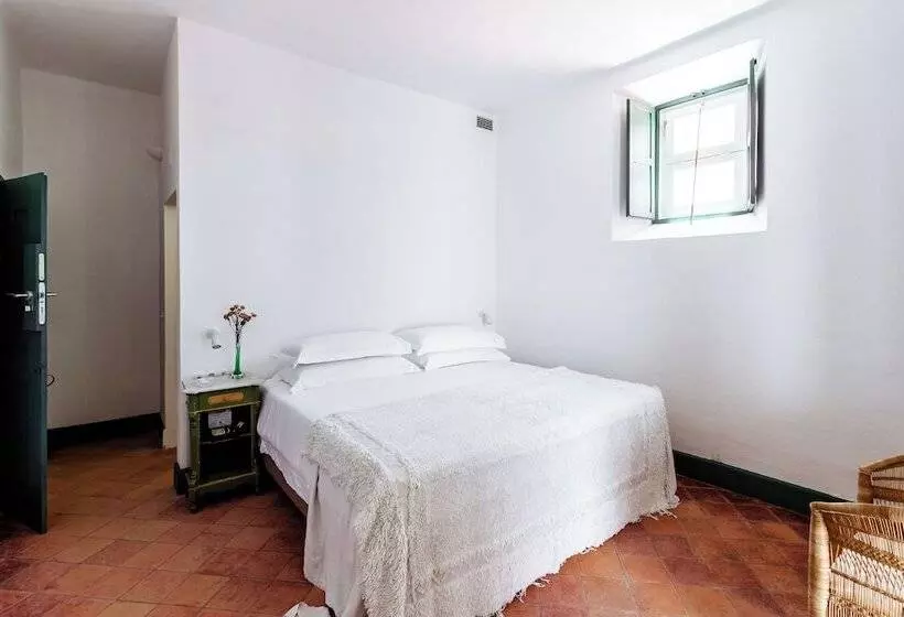 Aamiaismajoitus (B&B) Amada Moura