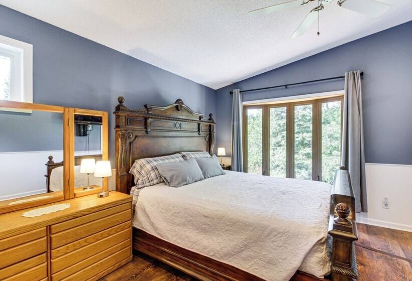 Duluth Lake House   Walk To Beach & Boat Ramp!