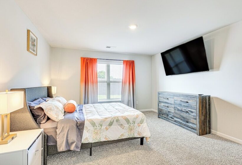 Family Friendly Triana Home Near Redstone Arsenal!