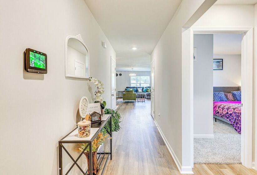 Family Friendly Triana Home Near Redstone Arsenal!