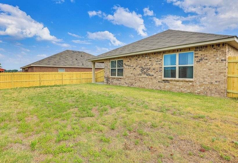 Family Friendly Triana Home Near Redstone Arsenal!