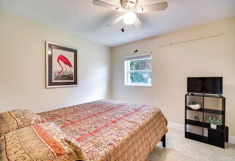 Fort Pierce Home W/ Fenced Yard, Near Beaches