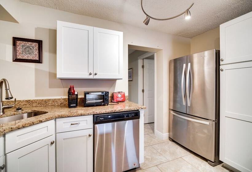 Fort Pierce Home W/ Fenced Yard, Near Beaches