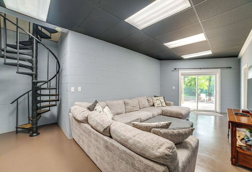 Dock & Deck At Kentucky Lake Family Retreat!