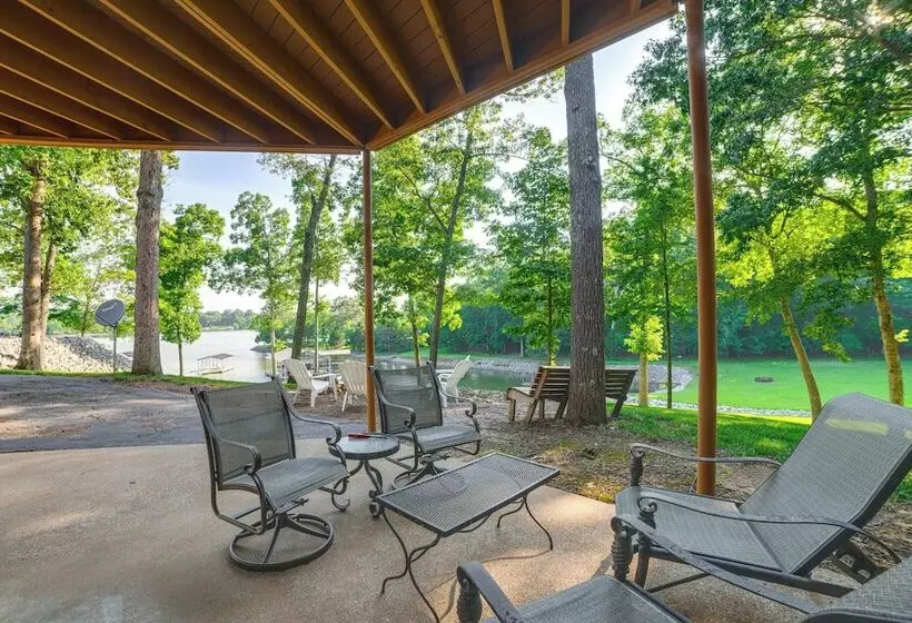 Dock & Deck At Kentucky Lake Family Retreat!