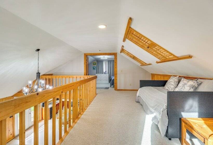 Keuka Lake Cabin W/ Boat Dock Access & Fire Pit!