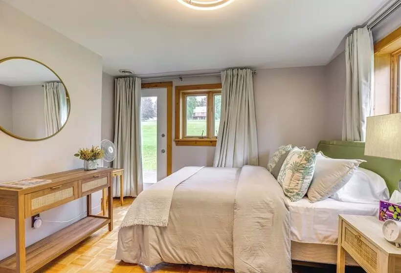 Keuka Lake Cabin W/ Boat Dock Access & Fire Pit!