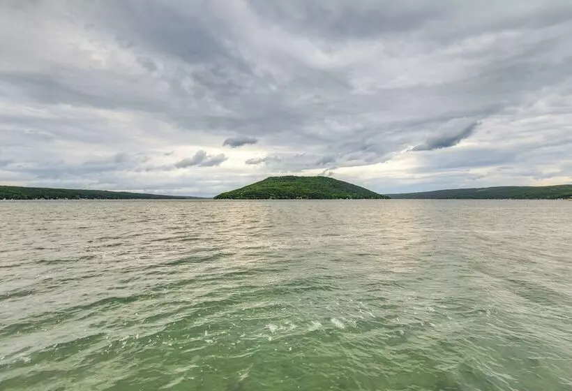 Keuka Lake Cabin W/ Boat Dock Access & Fire Pit!