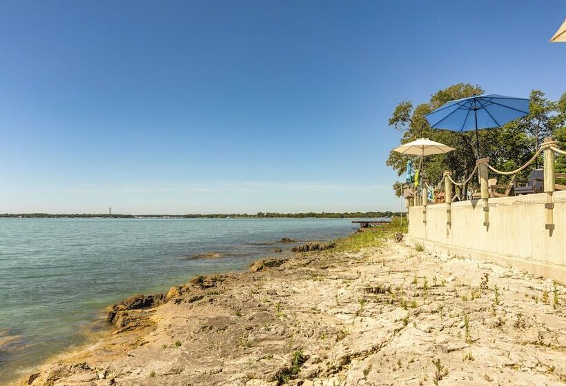 Middle Bass Island Cottage W/ Grills & Fire Pit