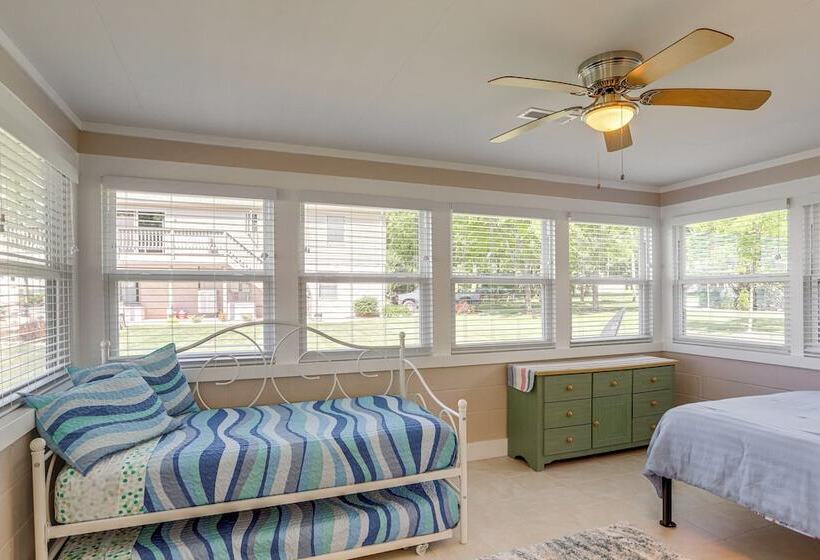 Middle Bass Island Cottage W/ Grills & Fire Pit