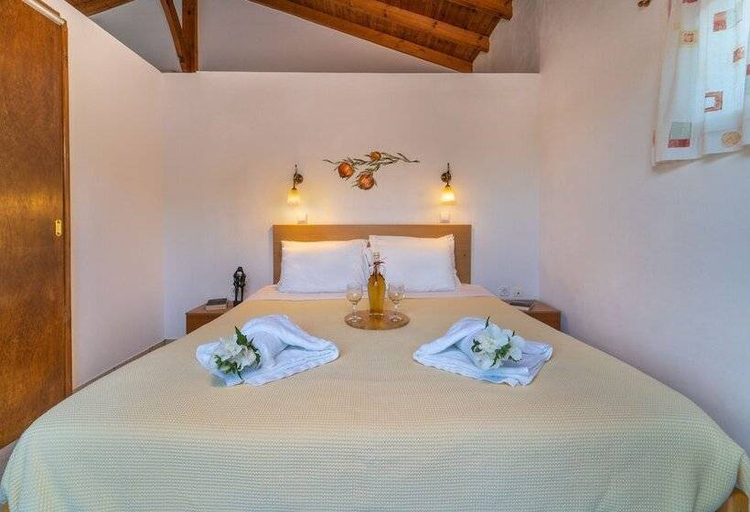 פנסיון Cavo Gallo Sea Houses