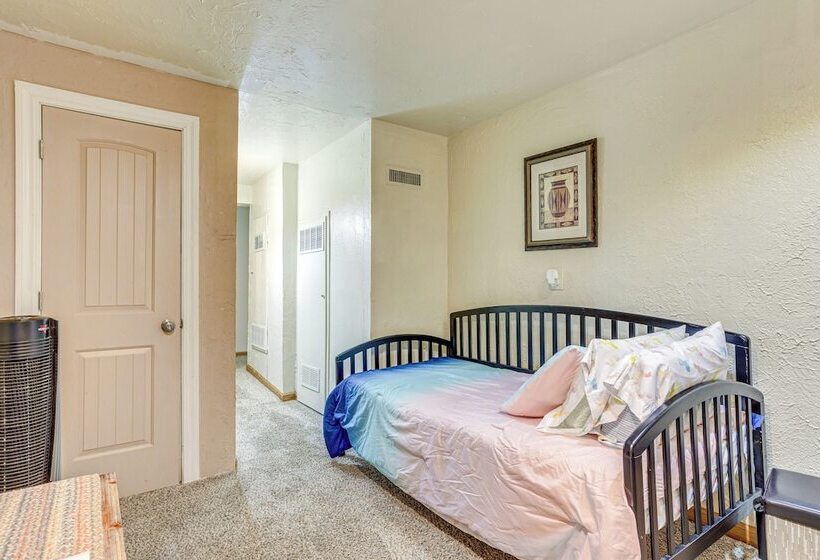 Pet Friendly Oklahoma City Home W/ Fenced Yard