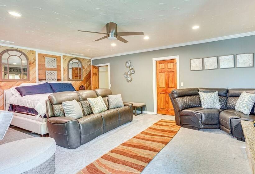 Pet Friendly Oklahoma City Home W/ Fenced Yard