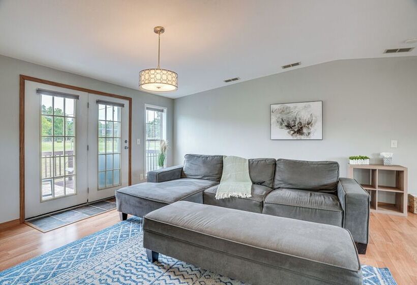 Pet Friendly Virginia Cabin: 3 Mi To Luray Caverns