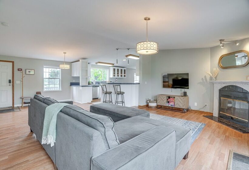 Pet Friendly Virginia Cabin: 3 Mi To Luray Caverns