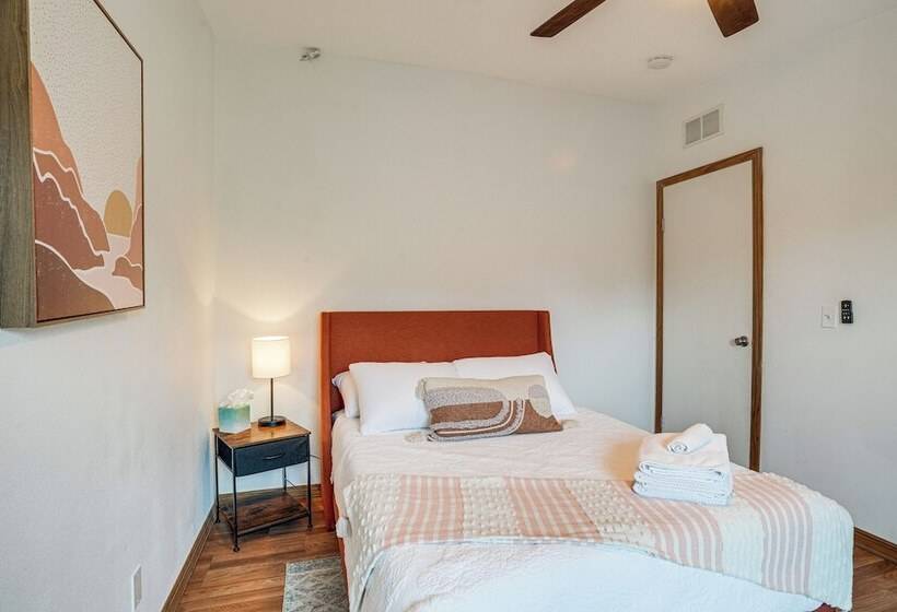 Pet Friendly Virginia Cabin: 3 Mi To Luray Caverns