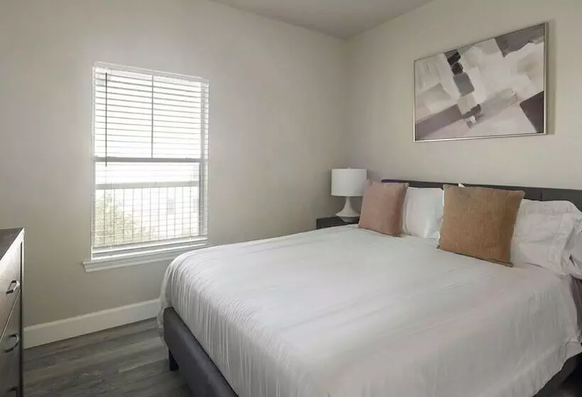 Residences At River Park West By Landing