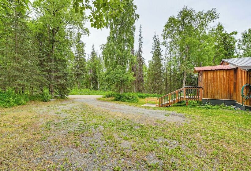 Sterling Home W/ Patio, Bbq Grill & Fire Pit!