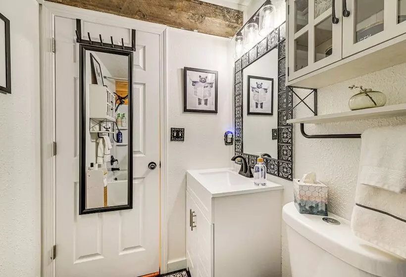 Sterling Home W/ Patio, Bbq Grill & Fire Pit!