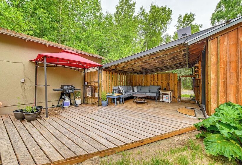 Sterling Home W/ Patio, Bbq Grill & Fire Pit!