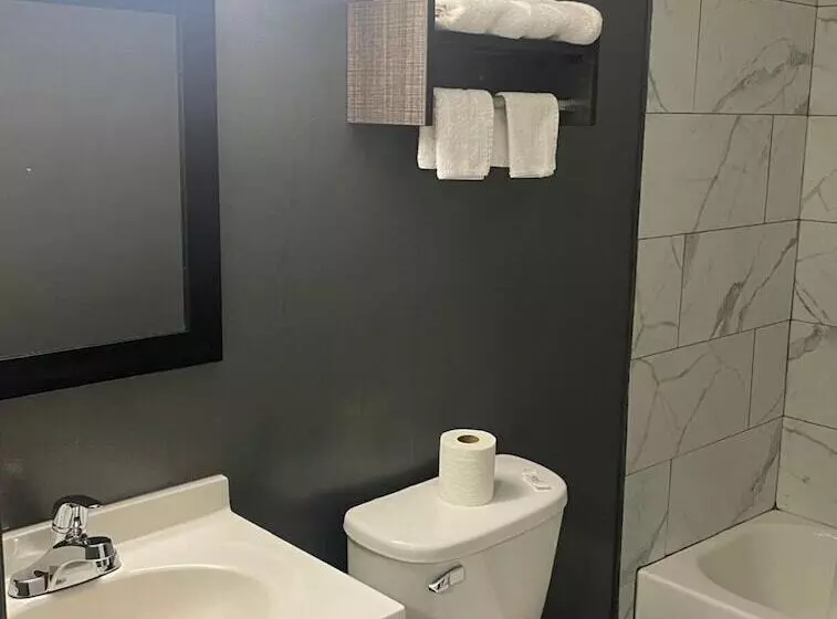 Travelers Rest Motel