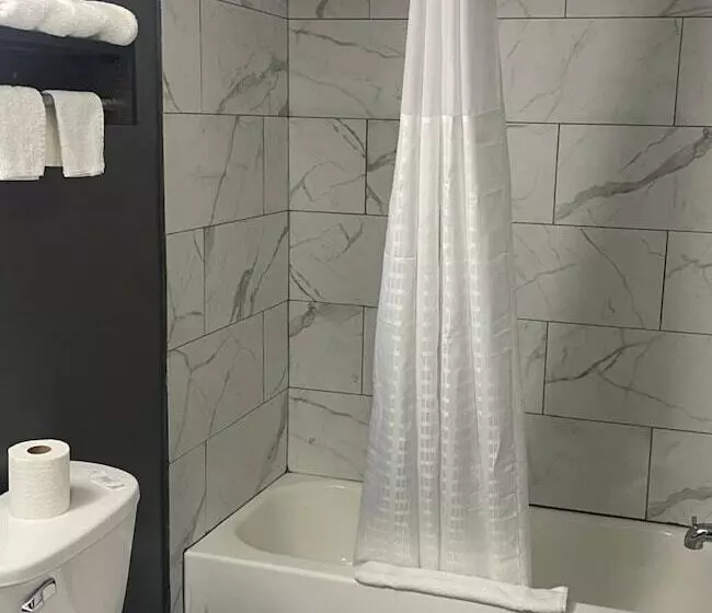 Travelers Rest Motel