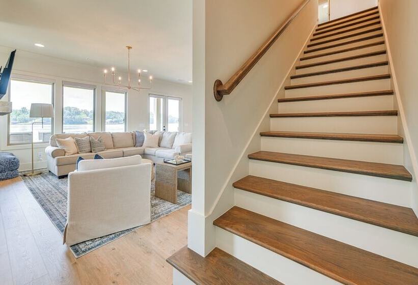 Waterfront Alexander City Home W/ Private Dock!