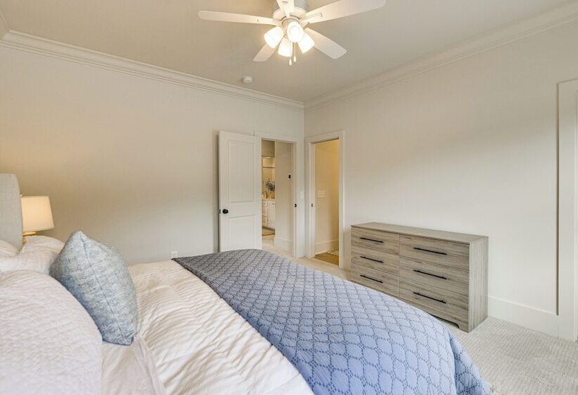 Waterfront Alexander City Home W/ Private Dock!