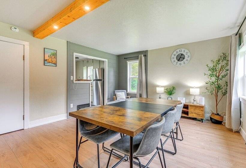 Arkdale Home W/ Fire Pit, 1 Mi To Castle Rock Lake