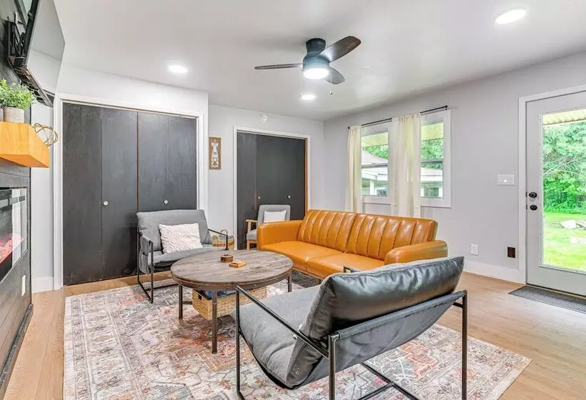 Arkdale Home W/ Fire Pit, 1 Mi To Castle Rock Lake