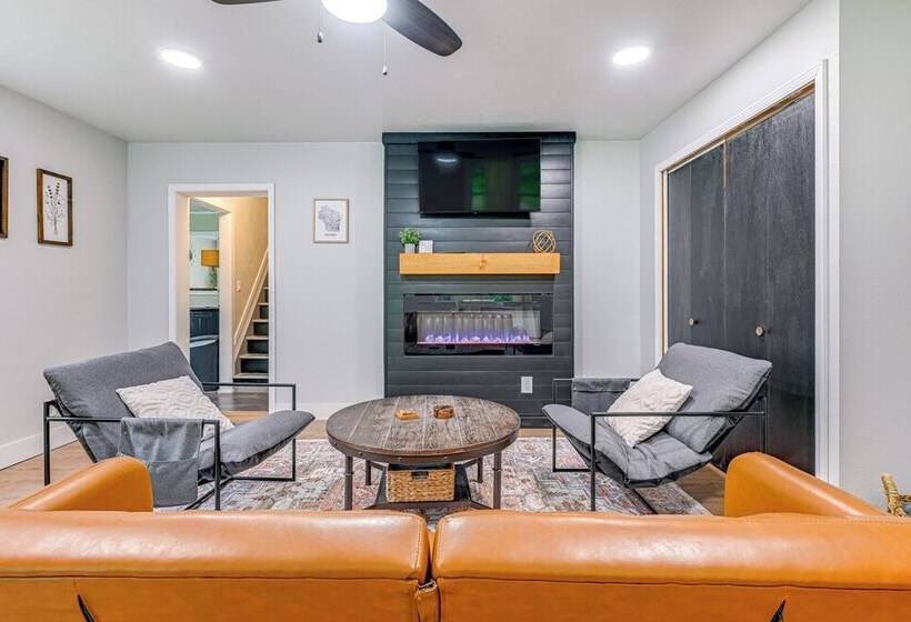 Arkdale Home W/ Fire Pit, 1 Mi To Castle Rock Lake