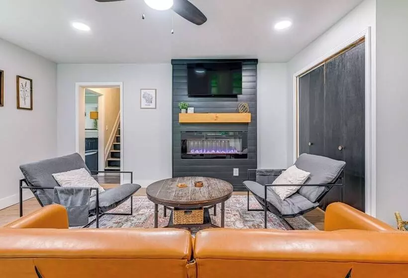 Arkdale Home W/ Fire Pit, 1 Mi To Castle Rock Lake