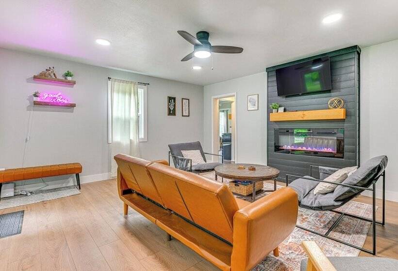 Arkdale Home W/ Fire Pit, 1 Mi To Castle Rock Lake