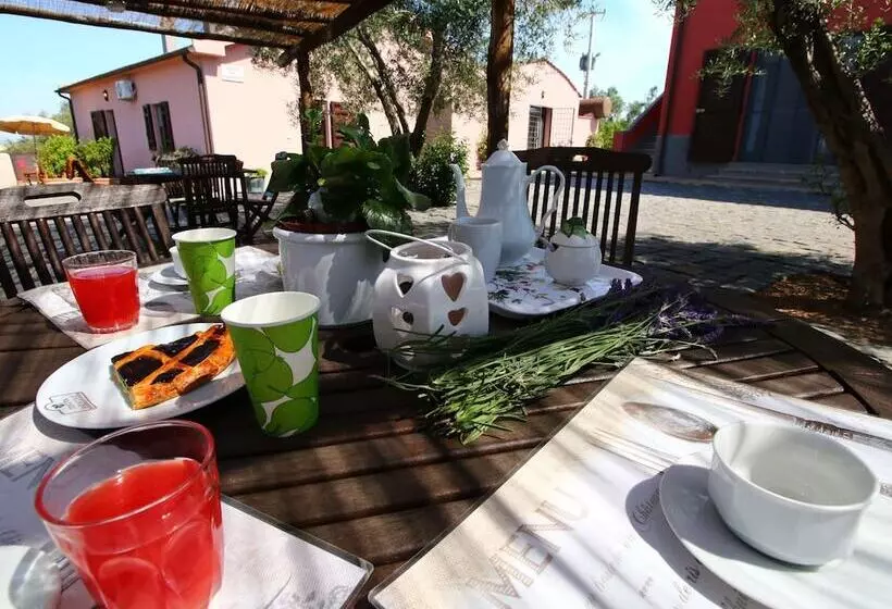 Belvilla By Oyo Chic Farmhouse With Terrace