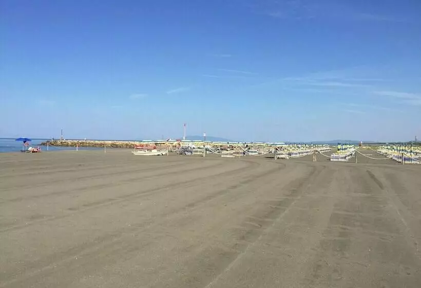 Belvilla By Oyo Chic Farmhouse With Terrace