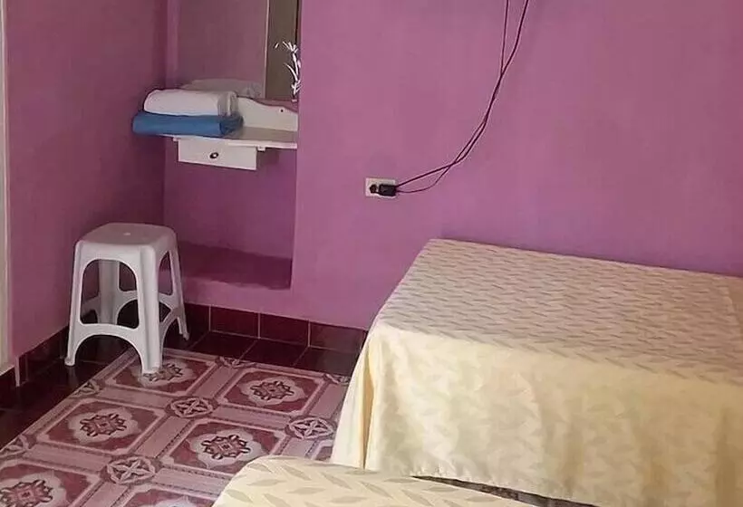 Hostal Paradisus